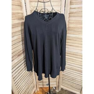 DKNY Jeans Ladie's, V-Neck Sweater, Black, Medium